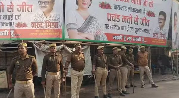 पुलिस ने अजय राय को संभल जाने से रोका तो भड़क उठे कांग्रेस कार्यकर्ता, हुई हाथापाई