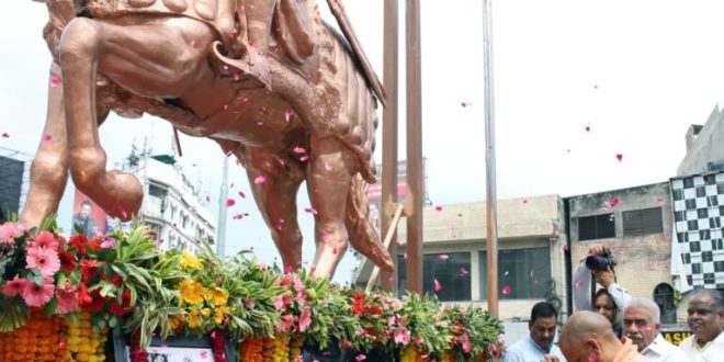 पाकिस्तान अब अपने वजूद के लिए संघर्ष करता दिखाई देगा : CM योगी