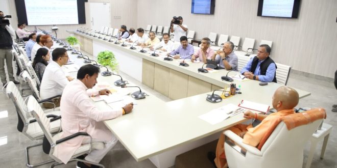 मुख्यमंत्री ने श्रम एवं सेवायोजन विभाग की समीक्षा बैठक में बोले – श्रमिक अड्डों को मॉडल के तौर पर करें विकसित