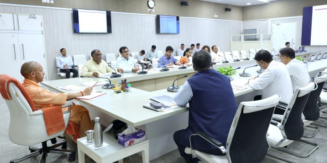 हर विधानसभा में एक मिनी स्पोर्ट्स स्टेडियम और हर मंडल में स्पोटर्स कॉलेज बनाए जाएं : मुख्यमंत्री योगी