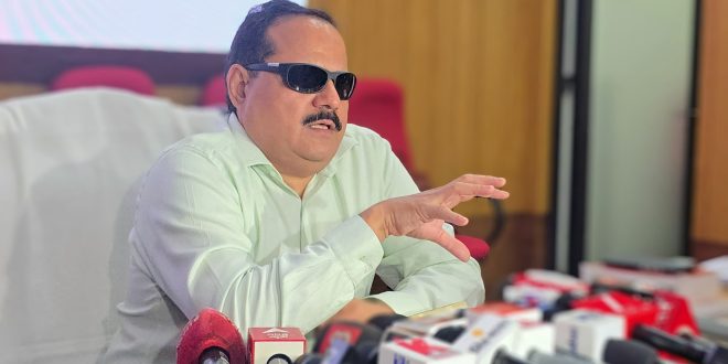 लखनऊ में जिला निर्वाचन अधिकारियों को दिया विशेष प्रशिक्षण