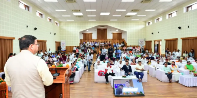 मुख्यमंत्री धामी ने वरिष्ठ नागरिकों, दिव्यांगजनों से किया संवाद, बोले- सभी जनपदों खोलेंगे वृद्ध आश्रम