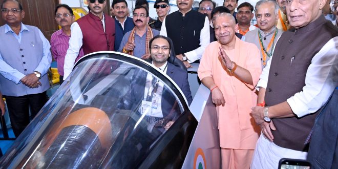 भारत अब अपने रक्षा उत्पादन में दुनिया के सामने आत्मविश्वास से खड़ा है: सीएम योगी