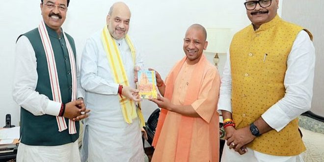 मुख्यमंत्री योगी व दोनों उपमुख्यमंत्री ने अमित शाह को जन्मदिन की बधाई दी