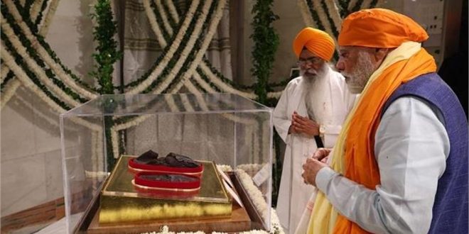 Guru Gobind Singh Jayanti, PM Modi on Guru Gobind Singh, Guru Gobind Singh teachings, Veer Bal Diwas, Sahibzade sacrifice, Sikh Guru history, Guru Gobind Singh Patna Sahib, PM Modi X post, गुरु गोबिंद सिंह जयंती, पीएम मोदी गुरु गोबिंद सिंह, वीर बाल दिवस, साहिबजादों की शहादत, सिख गुरु इतिहास, पटना साहिब, गुरु गोबिंद सिंह के विचार