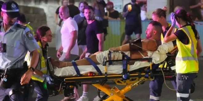 कौन हैं बाप-बेटे जिन्होंने सिडनी में मचाया मौत का तांडव, एनकाउंटर में पिता की मौत, बेटा अरेस्ट