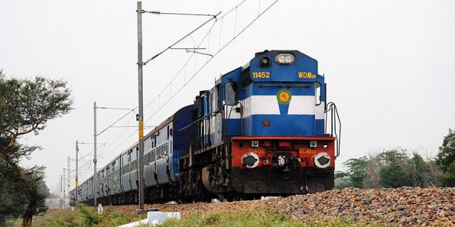 नए साल पर यात्रियों को राहत: दिल्ली-वाराणसी के बीच चलेगी स्पेशल ट्रेन, यहां देखें पूरा टाइम-टेबल और स्टॉपेज