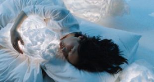 सपने में दिखने का मतलब, सपनों का अर्थ, स्वप्न शास्त्र, शुभ सपने, अशुभ सपने, सपने में बारिश देखना, सपने में पान खाना, सपने में चंद्रमा देखना, सपने में घोड़ा देखना, Dream Meaning in Hindi, Dreams Interpretation, Swapna Shastra, Auspicious Dreams, Bad Dreams Meaning, Dream Astrology