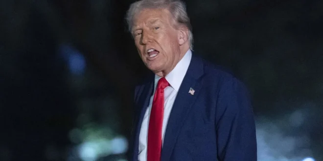 सिडनी आतंकी हमला, बॉन्डी बीच फायरिंग, ट्रंप बयान आतंकवाद, यहूदी विरोधी हमला, हनुक्का समारोह हमला, ऑस्ट्रेलिया आतंकी हमला, Islamic terrorism statement Trump, Sydney Bondi Beach attack, Anti Jewish terror attack, Donald Trump on terrorism, Australia shooting news, Hanukkah festival attack