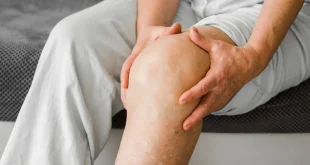 रूमेटॉइड आर्थराइटिस दर्द, सर्दियों में जोड़ों का दर्द, आर्थराइटिस के लक्षण, जोड़ों में सूजन और अकड़न, रूमेटॉइड आर्थराइटिस उपचार, arthritis pain in winter, rheumatoid arthritis symptoms, joint pain winter, arthritis relief tips, autoimmune arthritis treatment