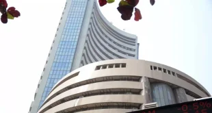 शेयर बाजार आज, सेंसेक्स निफ्टी लेटेस्ट अपडेट, निफ्टी 25900, भारतीय शेयर बाजार सुस्ती, ट्रंप भारत बयान, कच्चा तेल कीमतें, सोना भाव, आईपीओ न्यूज़ इंडिया, Stock market today India, Sensex Nifty live, Nifty 25900 level, Donald Trump India statement, Crude oil price fall, Gold price today, IPO news India