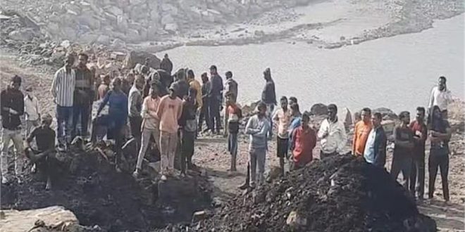 Bengal Coal Mine Accident: आसनसोल में कोयला खदान धंसने से हड़कंप, महिला समेत 3 मजदूरों की मौत, कई के दबे होने की आशंका