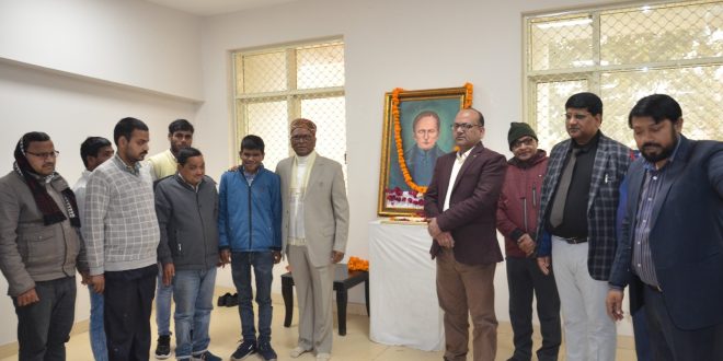 लुई ब्रेल की जयंती पर दृष्टि दिव्यांगों को मिला शिक्षा का उपहार