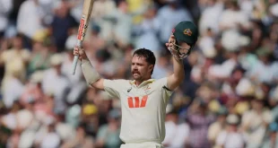 Travis Head, ट्रैविस हेड, Ashes Test Series, Ashes 2025-26, Sydney Test, Travis Head Century, Australian Opener Record, एशेज में शतक, Australia vs England Test, Ashes Records, Travis Head Runs, Matthew Hayden Record, David Warner Ashes, Cricket News Hindi, Australia Cricket Team