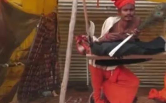 माघ मेला: 26 साल की उम्र और 7 साल का ‘खड़ा’ तप, मिलिए साधु शंकरपुरी से