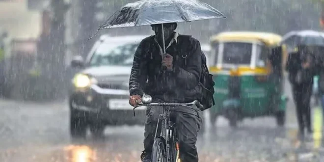 Weather Alert: ठंड लौटने को तैयार, 22 से 25 जनवरी तक देश के 9 राज्यों में बारिश-बर्फबारी का अलर्ट, तेज हवाओं से गिरेगा पारा