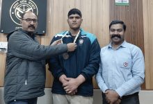 Photo of आरएसओ अतुल सिन्हा ने इकबाल चन्द्र को किया सम्मानित