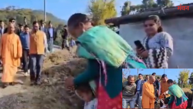 Photo of योगी आदित्यनाथ ने पैतृक गांव में बच्चे को खिलाई चॉकलेट, दुलारा, कहा- हम भी तुम्हारे दादा है