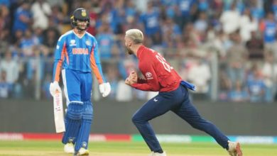 Photo of अभिषेक शर्मा की लगातार विफलता पर फूटा फैंस का गुस्सा, टीम इंडिया में जगह को लेकर उठे गंभीर सवाल