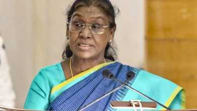 Photo of अंतरराष्ट्रीय महिला दिवस पर राष्ट्रपति द्रौपदी मुर्मू ने दी  शुभकामनाएं, बोलीं- शिक्षित, सशक्त महिलाएं प्रगतिशील राष्ट्र की स्तंभ हैं