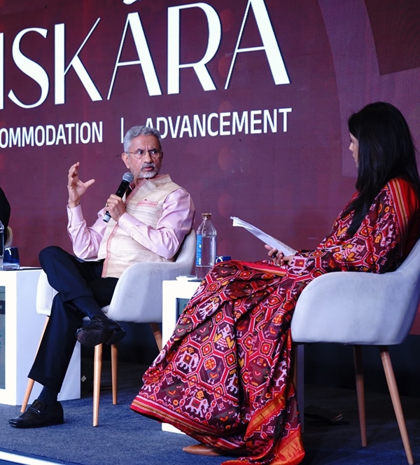 ईरानी युद्धपोत 