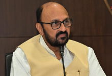 Photo of सरकारी आदेश के मुताबिक ही एग्जामिनेशन फीस लें यूनिवर्सिटी: योगेंद्र उपाध्याय