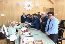 Photo of उत्तर प्रदेश रोइंग एसोसिएशन के प्रतिनिधिमंडल ने राज्यपाल राज्यपाल आनंदीबेन पटेल से की शिष्टाचार भेंट