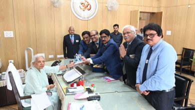 Photo of उत्तर प्रदेश रोइंग एसोसिएशन के प्रतिनिधिमंडल ने राज्यपाल राज्यपाल  आनंदीबेन पटेल से की शिष्टाचार भेंट