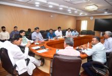 Photo of ऊर्जा मंत्री एके शर्मा  ने उपभोक्ताओं को दी बड़ी राहत…बैलेंस समाप्त होने पर रात और अवकाश में नहीं कटेगी बिजली