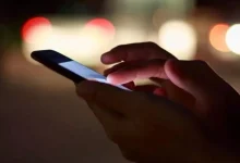 Photo of महिला अधिकारी को चपरासी ने भेजे अश्लील मैसेज, गिरी गाज, अब नौकरी पर भी खतरा