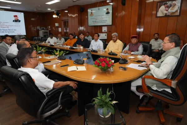 cm dhami