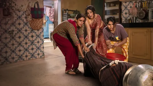 Madhuri Dixit's film 'Maa-Behan'