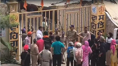 Nihang Sikhs create ruckus at Nagarasu Gurdwara