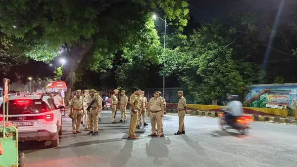 The 2026 UP Police Constable Recruitment Exam begins. b