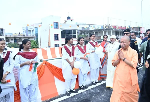 CM Yogi in Gorakhpur B