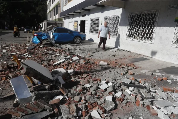 Colombia shaken by earthquake