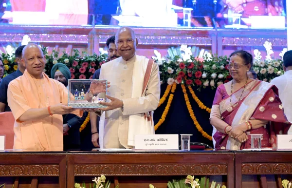CM YOGI
